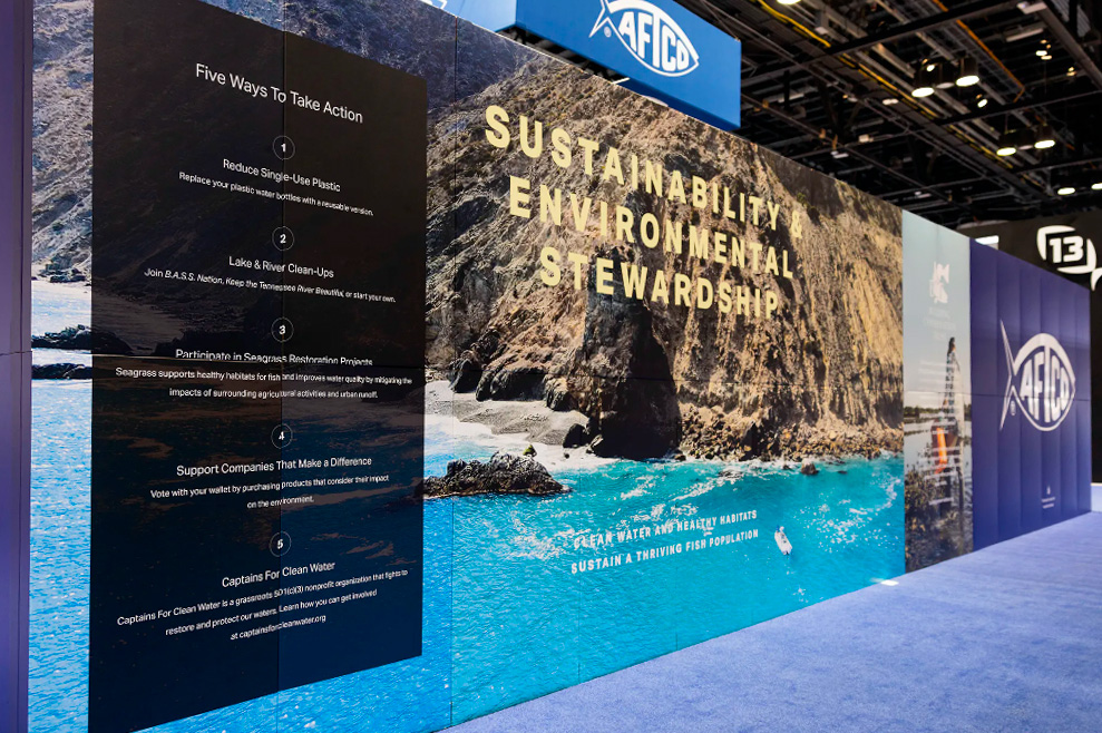 Cardboard wall for booth