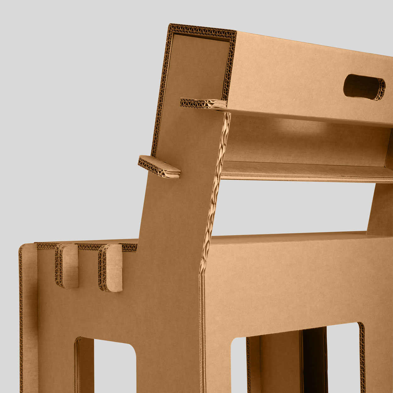 Taray cardboard bench detail 1
