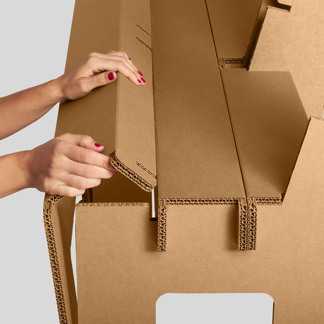 Taray cardboard bench detail 3