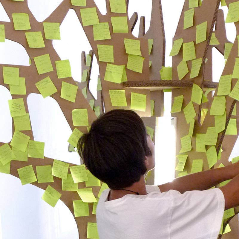 arbol deseos feria albacete carton juegos actividades eventos Cartonlab