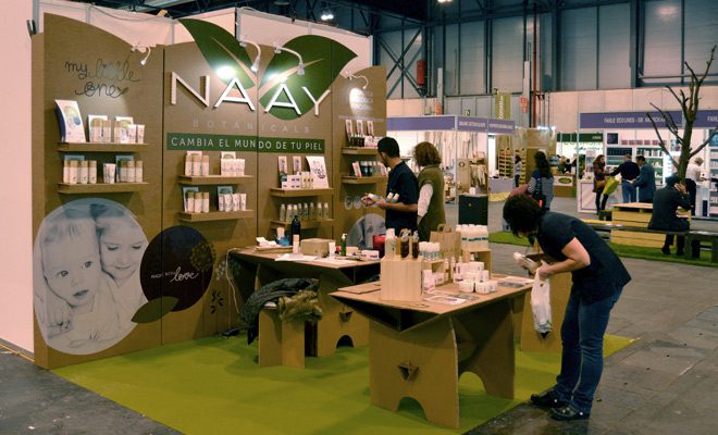 stand-biocultura-carton-cartonlab-naay-botanicals-02b