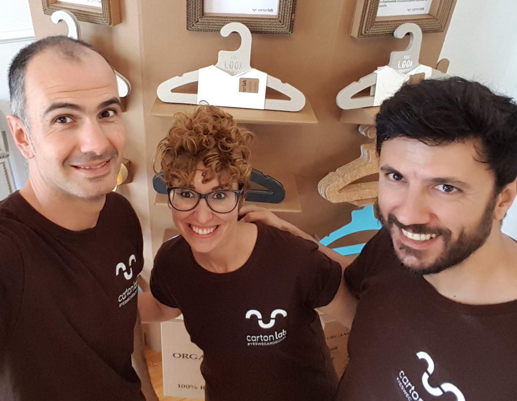 stand cartonlab recycling market ecoembes perchas carton stand cartonlab recycling market ecoembes perchas carton