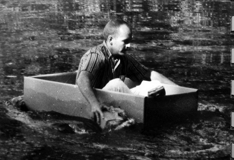 cardboard-boat-1962-usa-cartonlab