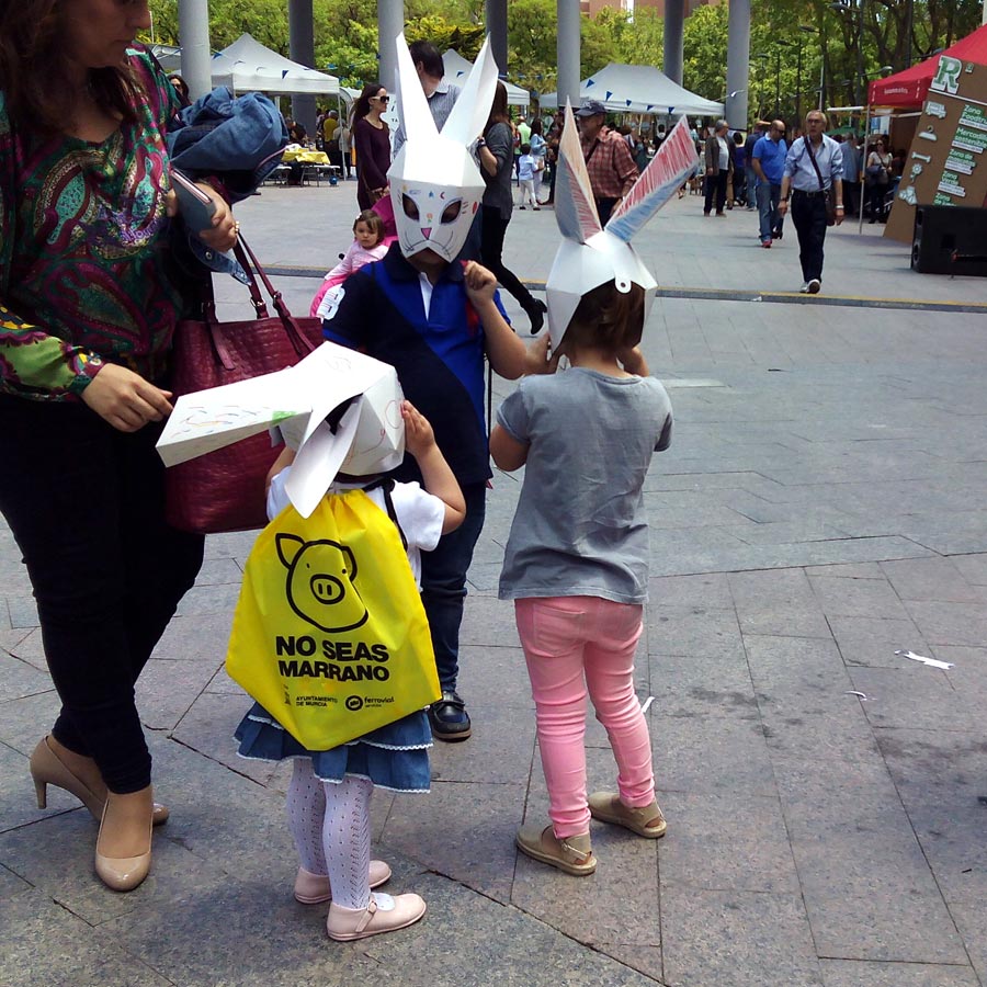 mascara-conejo-origami-cartonlab