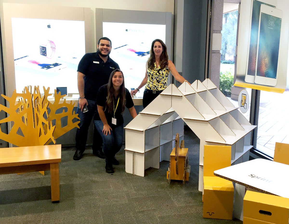 sprint-zona-infantil-decoracion-tienda-cartonlab-5