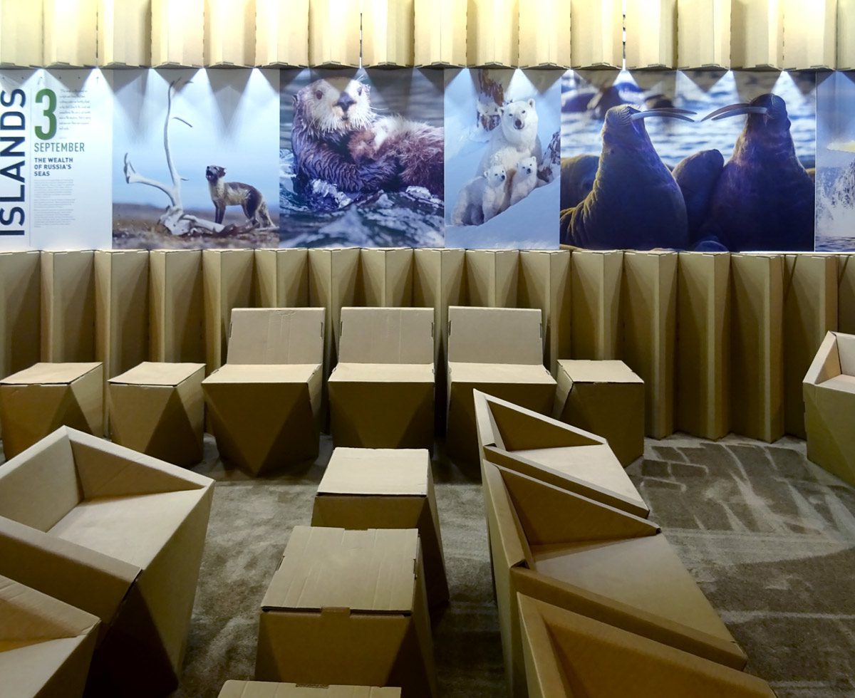 stand-iucn-hawaii-cartón-stand-rusia-cartonlab-muebles