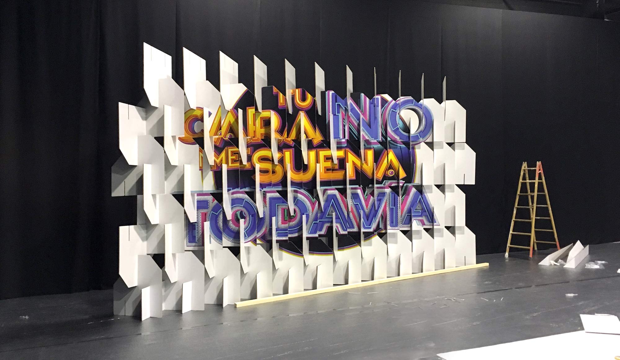 Montaje decorado Tu cara no me suena todavía