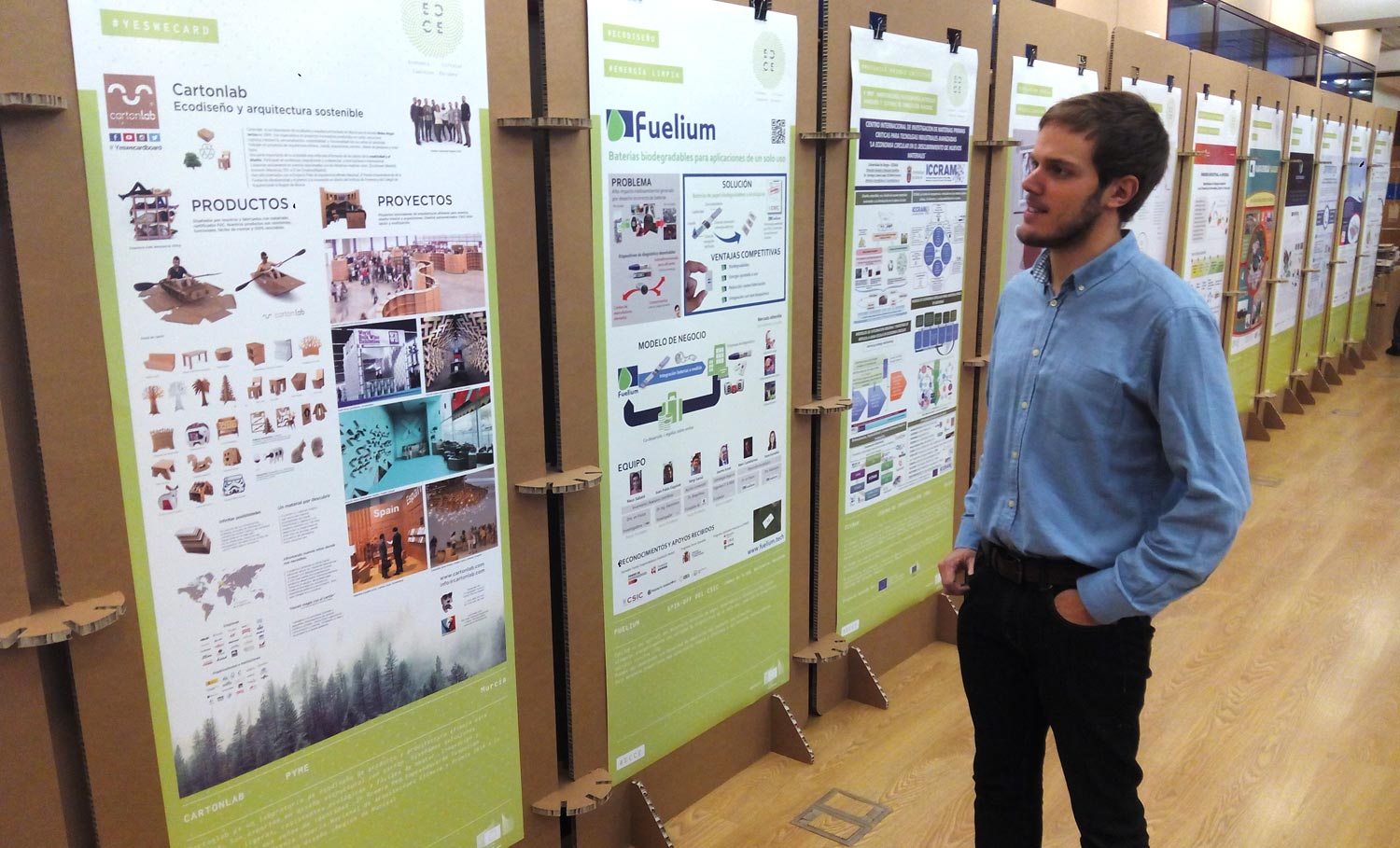 organización de eventos sostenibles claves paneles expositivos informacion totems carton exposicion