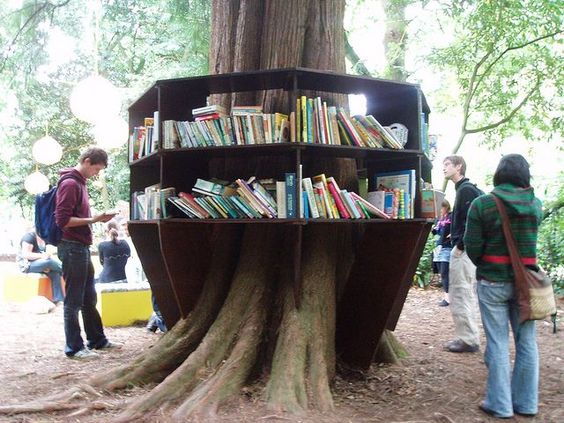 bookcrossing arbol estante