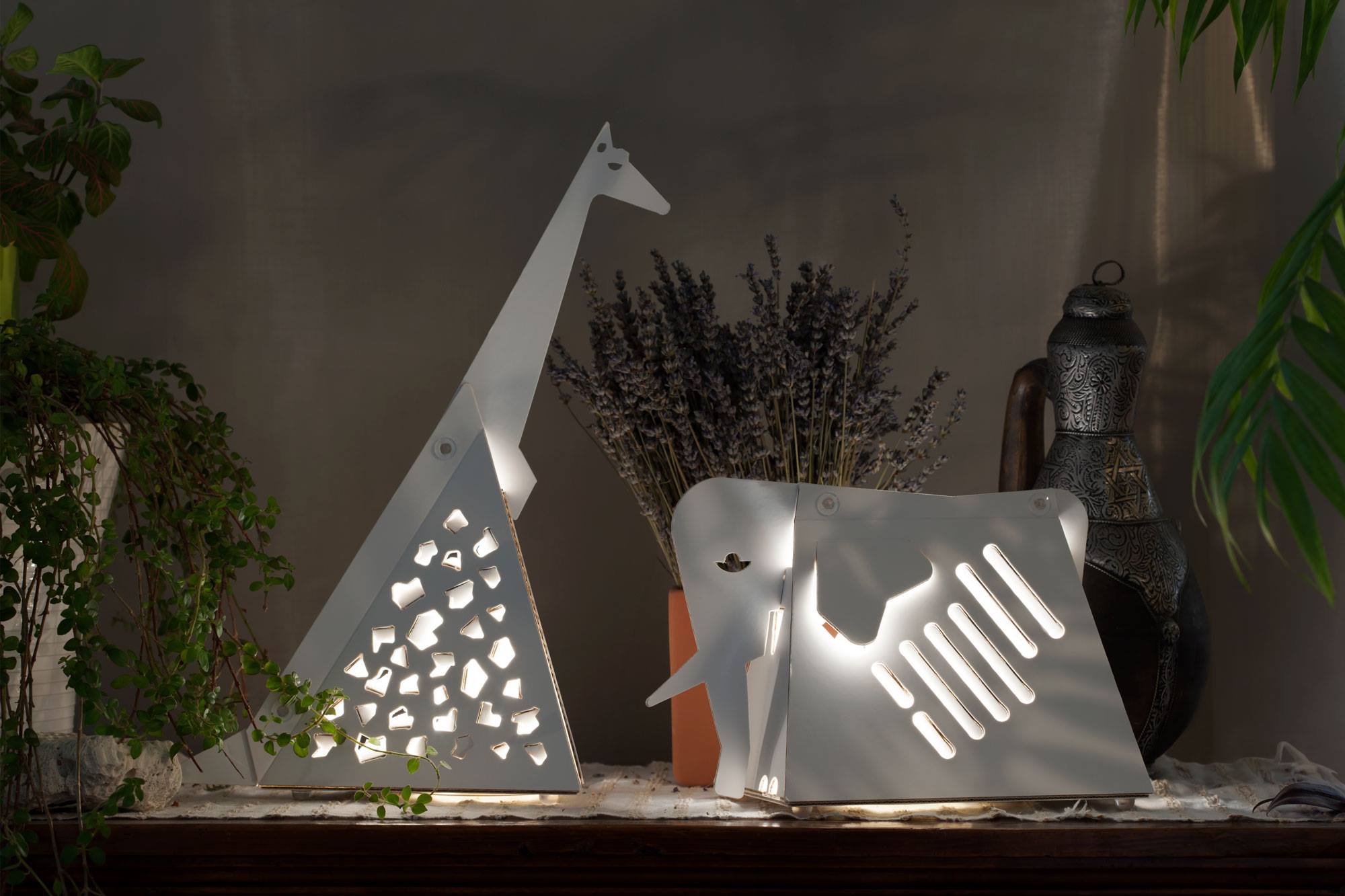 CARTUNIA cardboard lamps lampara cartoni