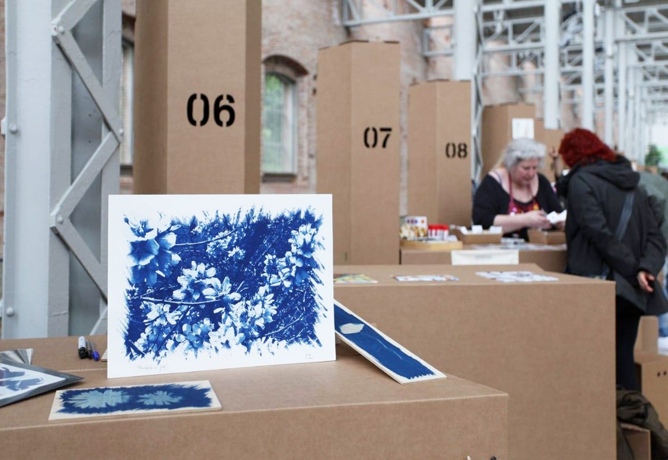 Stands plegables para artistas y creativos