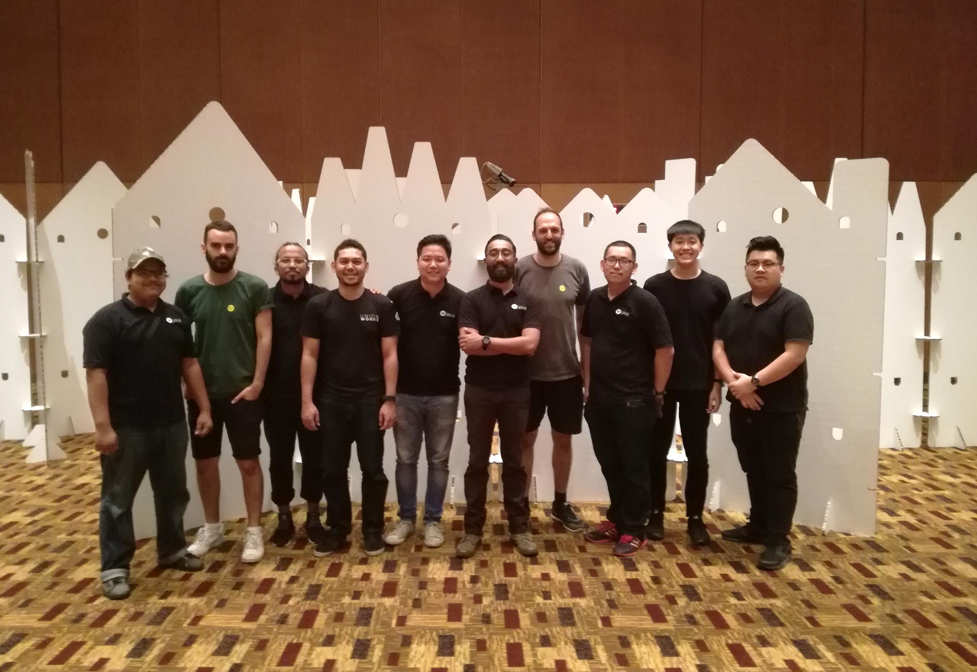 equipo montaje cartonlab