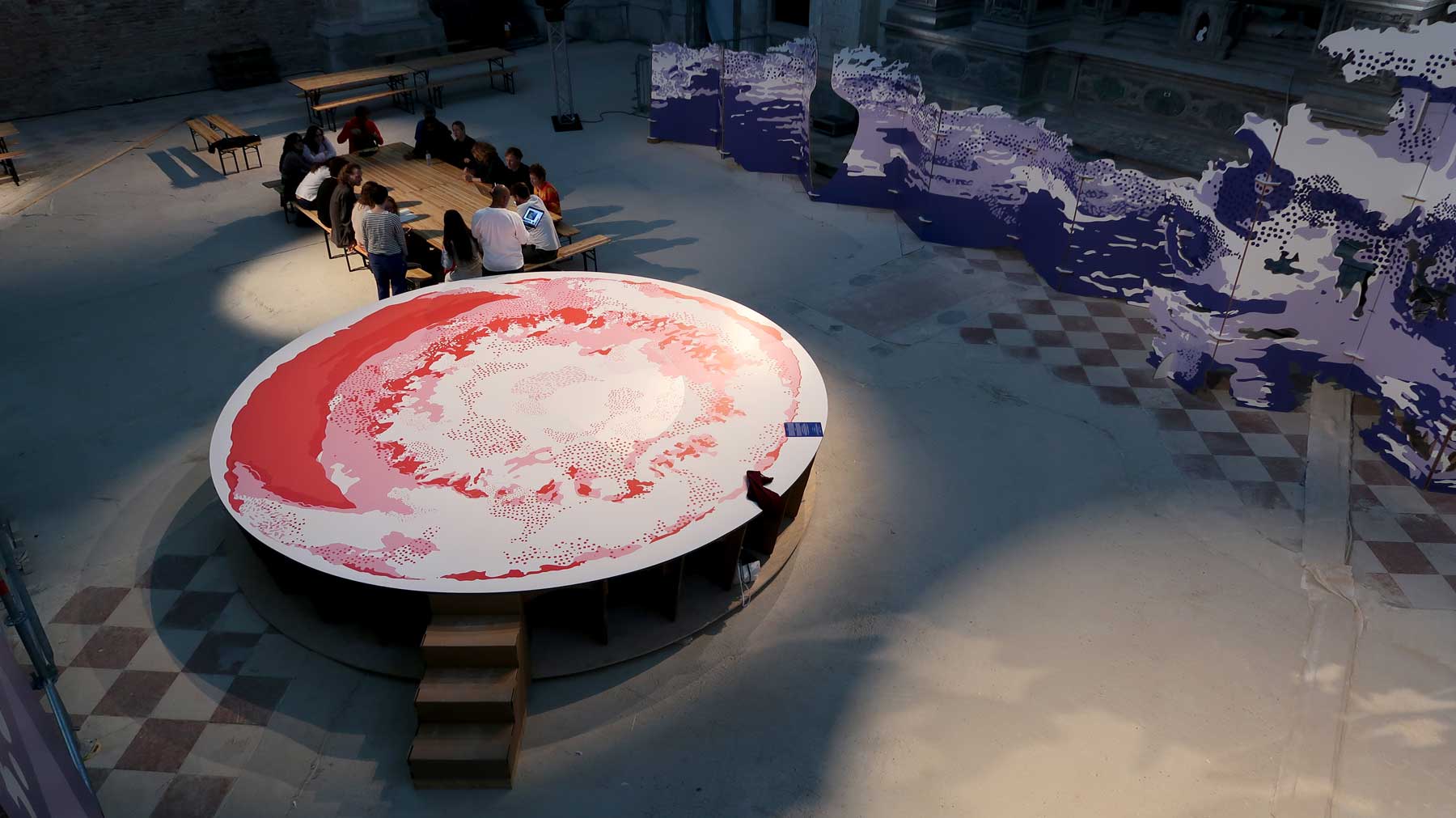 diseno escenografia carton evento tba 21