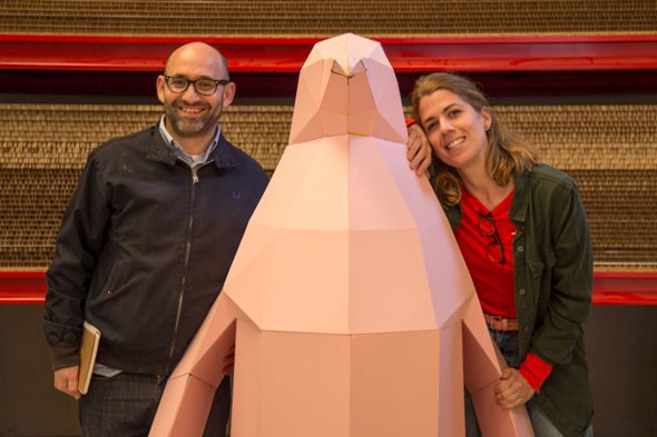 Los organizadores del evento posan en nuestro estudio