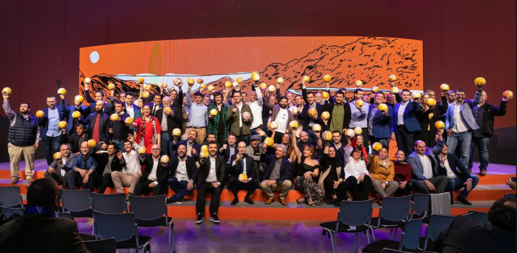 Los premiados posan con sus Soles Guía Repsol en la gala de entrega