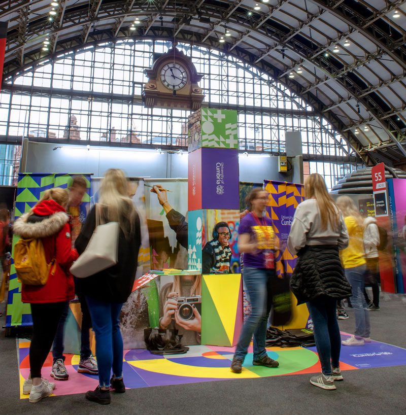 Vista general del tótem modular montado