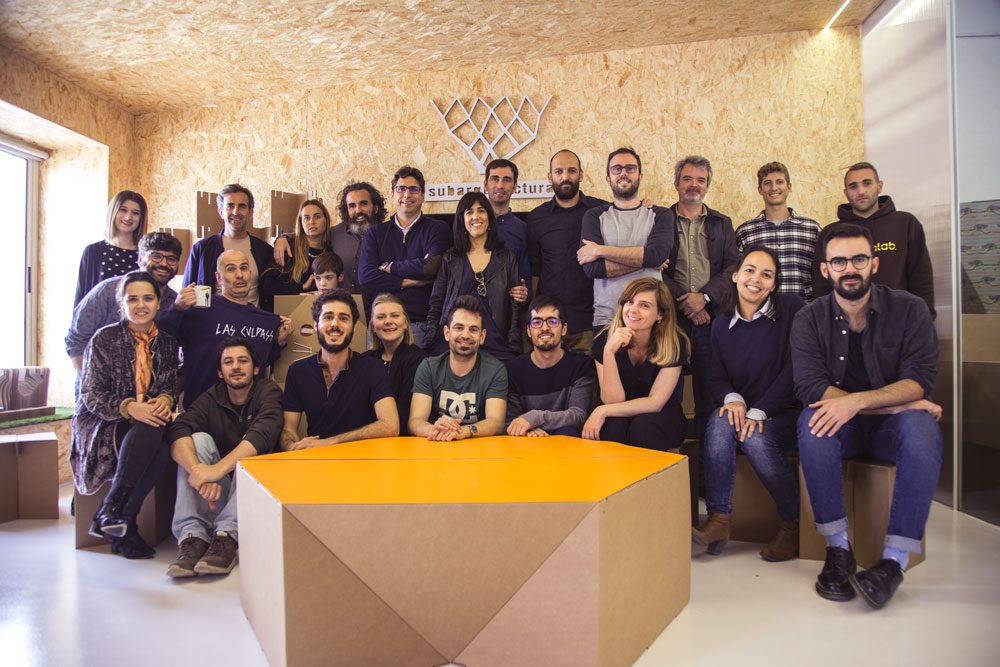 Foto de grupo tras charla Subarquitectura