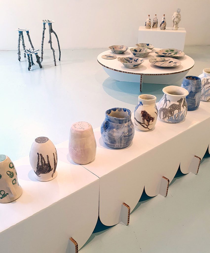 Soportes expositivos de las piezas cerámicas