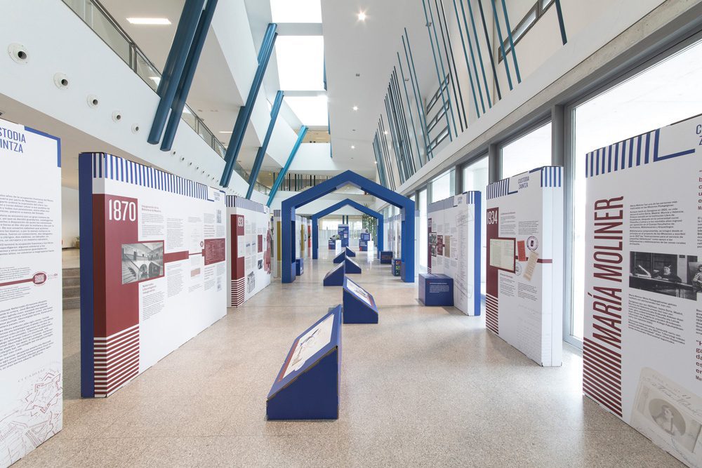 Diseño de exposiciones para Territorio Libro Territorio Libre