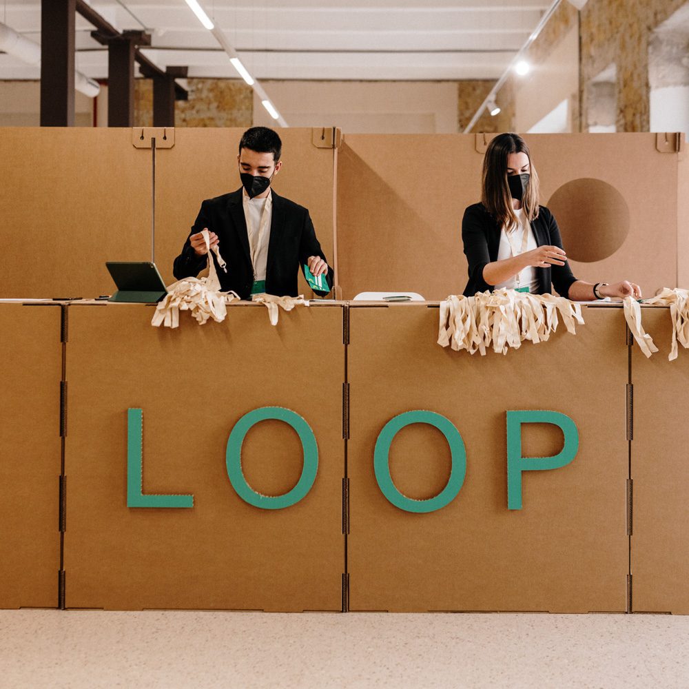 Mostradores reutilizados para feria de economia circular