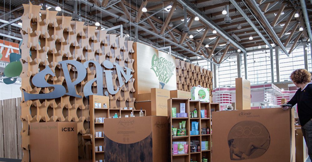 Stands para ICEX en ferias internacionales. Vivaness 16