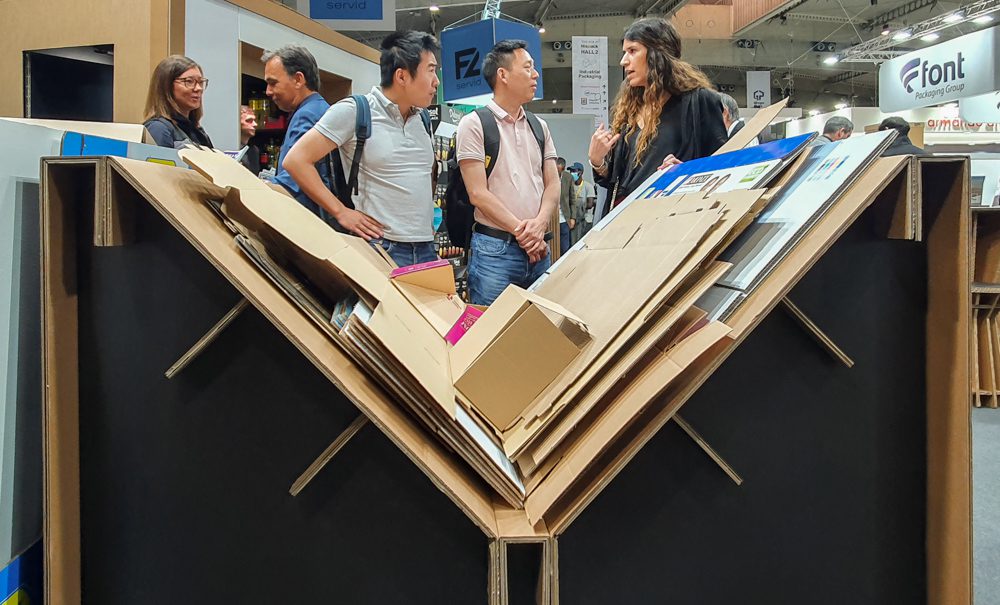 Expositor de muestras de packaging en cartón