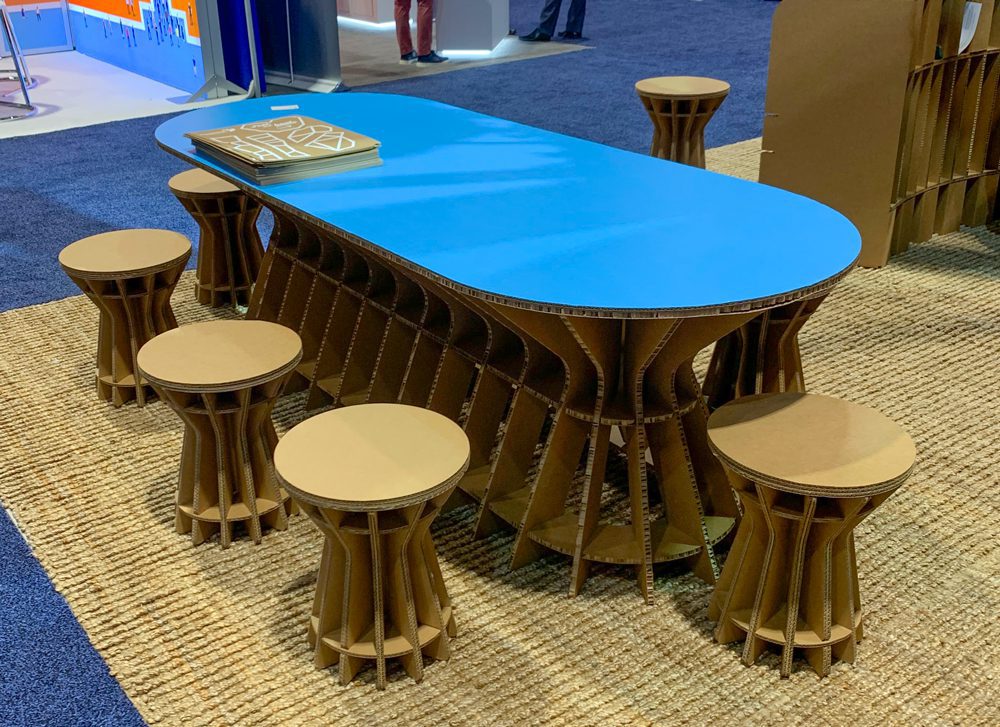 Stands para ferias de salud. Mesa Brasilia Reunión. 