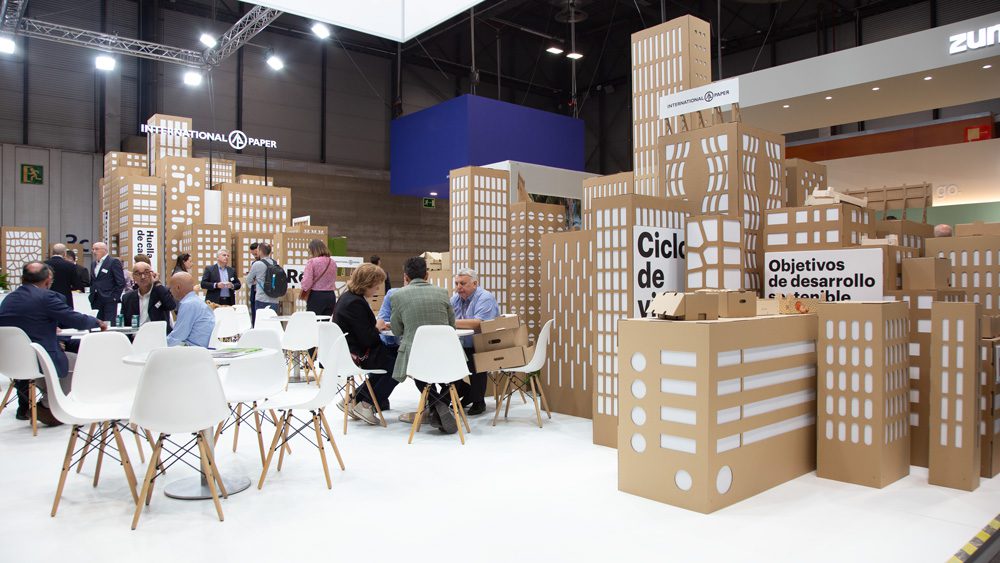 Clientes de IP en ciudad de cartón