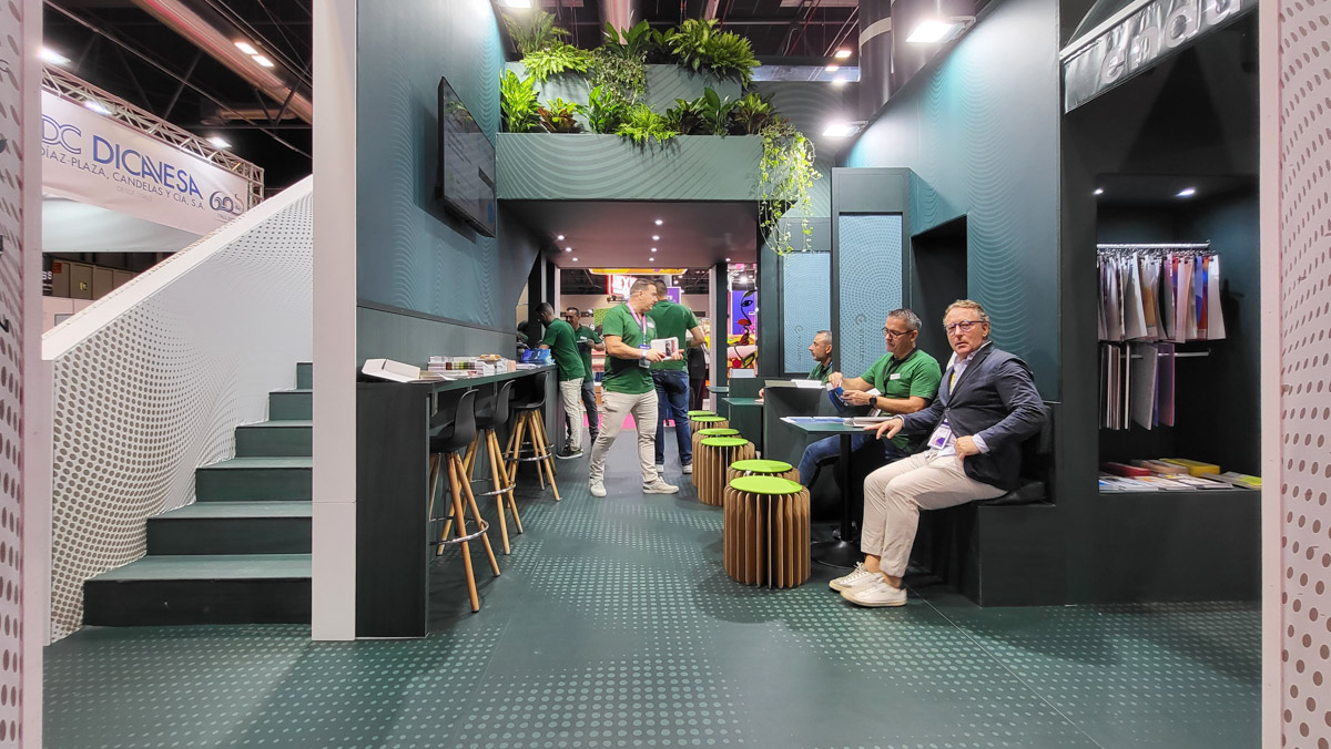 Interior del stand de Endutex en CPrint