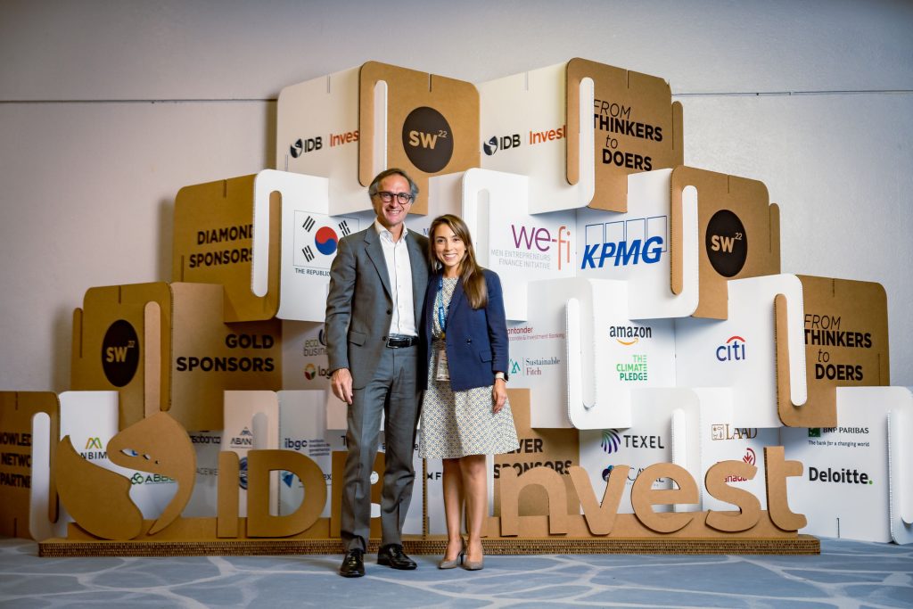 Biombo modular photocall personalizado