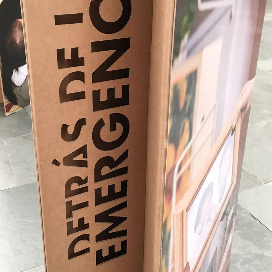 Detalle de troquelado de tótem expositor